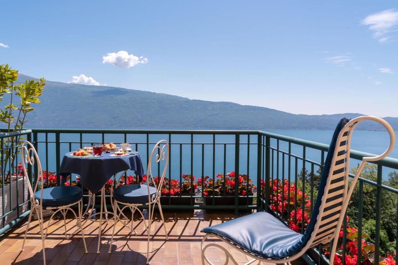 Boutique Hotel Villa Sostaga Gargnano Eksteriør billede