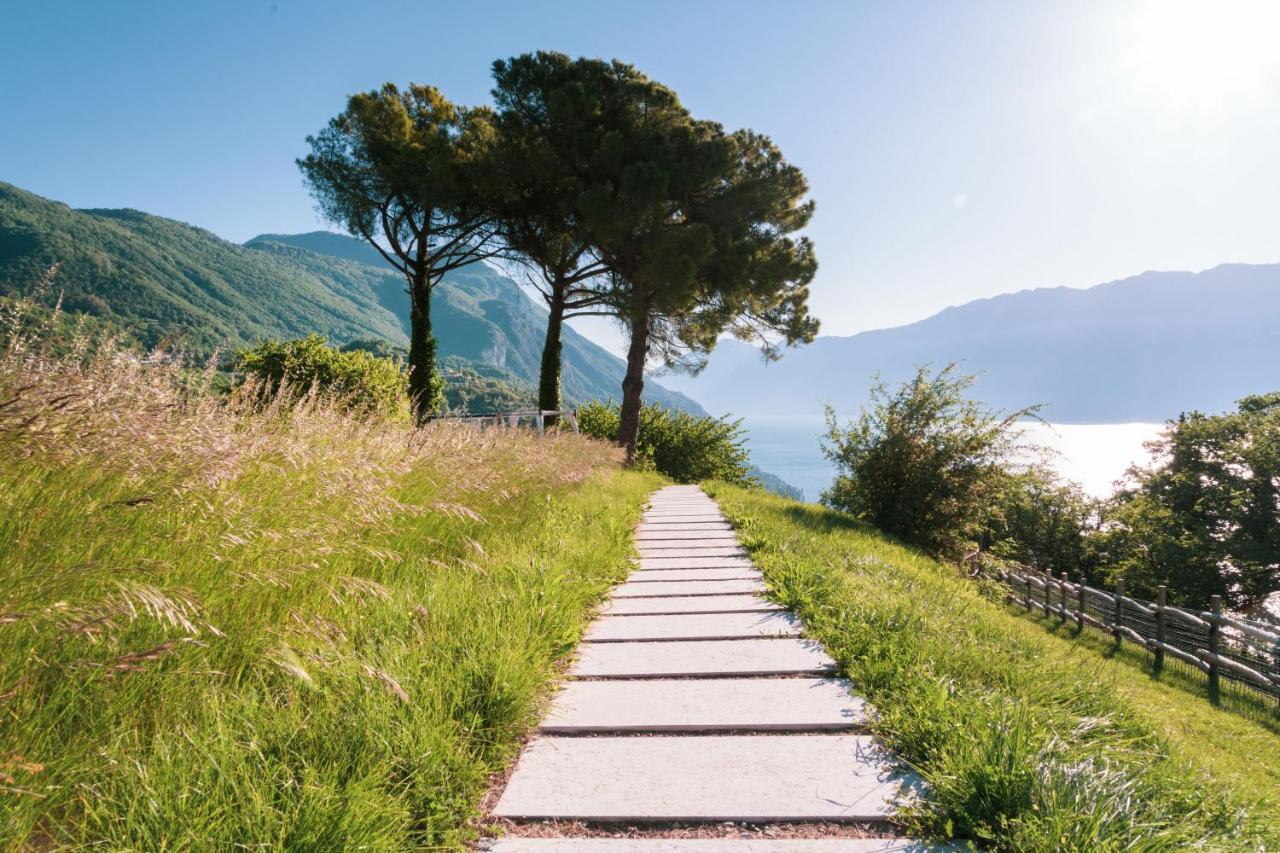 Boutique Hotel Villa Sostaga Gargnano Eksteriør billede